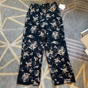 Nordstrom Black and Tan Floral Patterned Pants